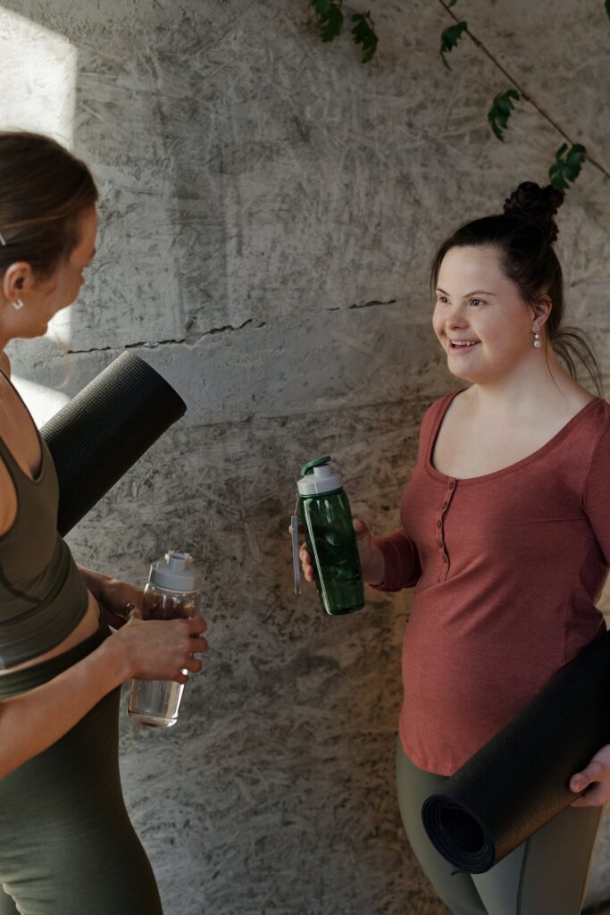 friends meeting for coffee as part of an NDIS participants trip